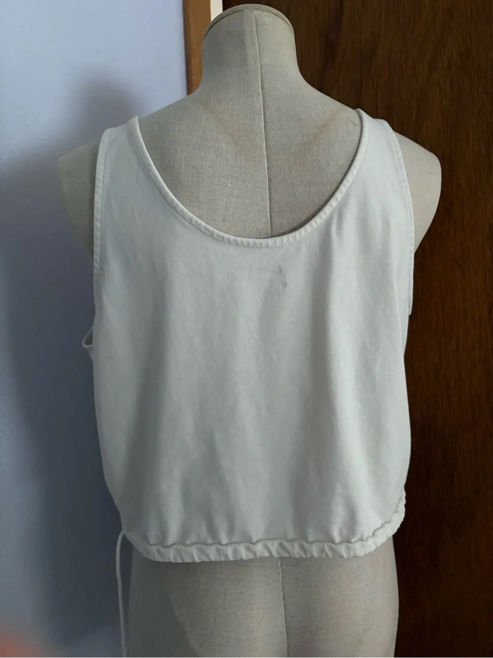 NIKE sz L Yoga Crop Tank Top Cream Off White Drawstring Hem